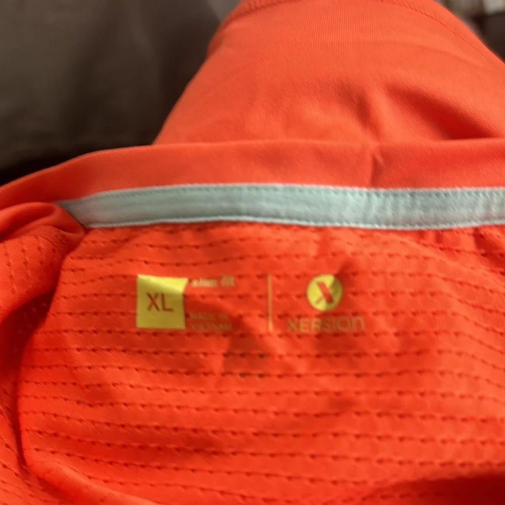 Xersion Slim Fit Crewneck Top Size XL - Picture 10 of 12